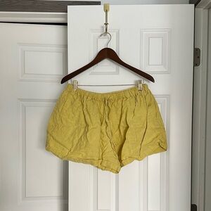 Shelter Clothing XL Ellis Linen Shorts in Chartreuse